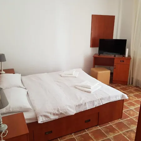 Club Cristal Нептун